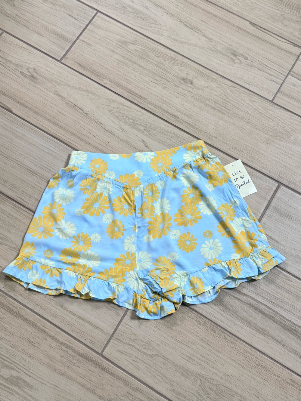 Live to Be Spoiled XL Floral Ruffle Shorts Blue Yellow Daisy Boho NWT